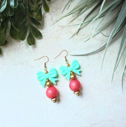 Coral and mint bows